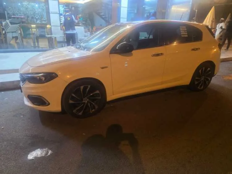 Fiat tipo diesel automatique 2020 - الدار البيضاء (3)