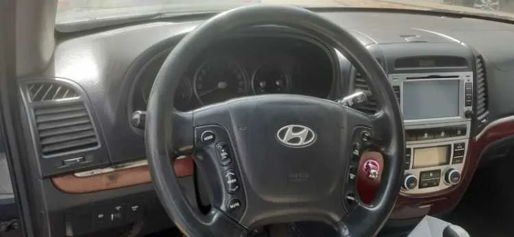 Hyundai santafe toutes option 7places - الدار البيضاء (3)