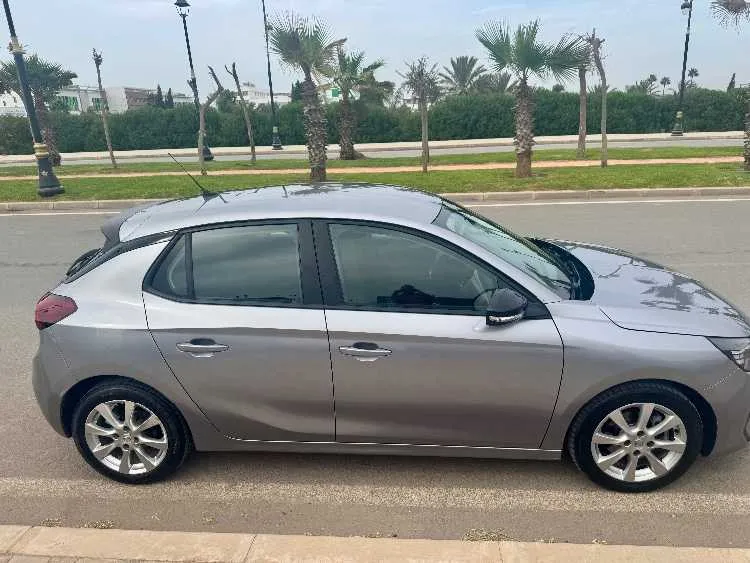 Opel corsa 1,5 102 ch - الدار البيضاء (3)