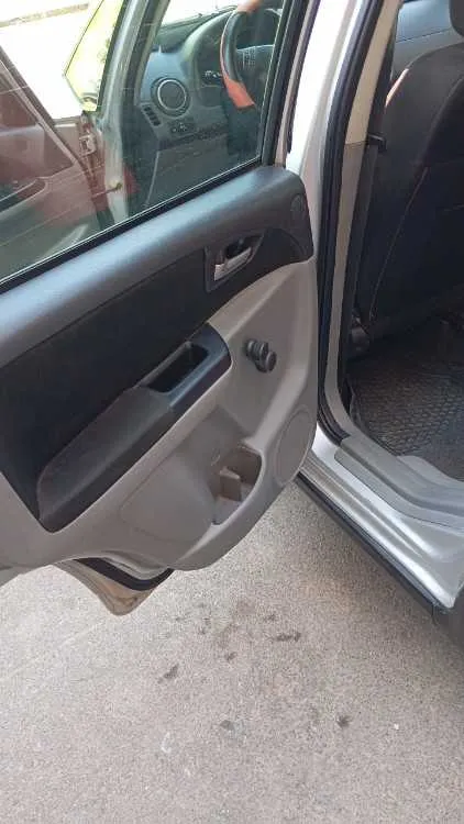 Voiture d'occasion - مراكش