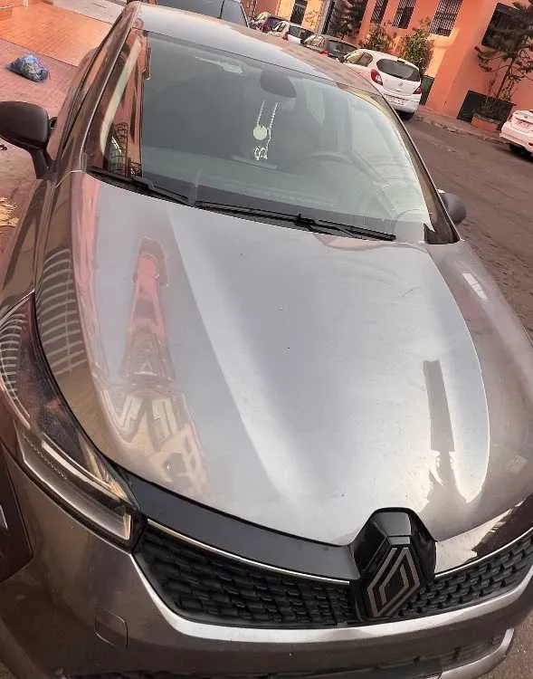 Renault clio 5 - الدار البيضاء (3)