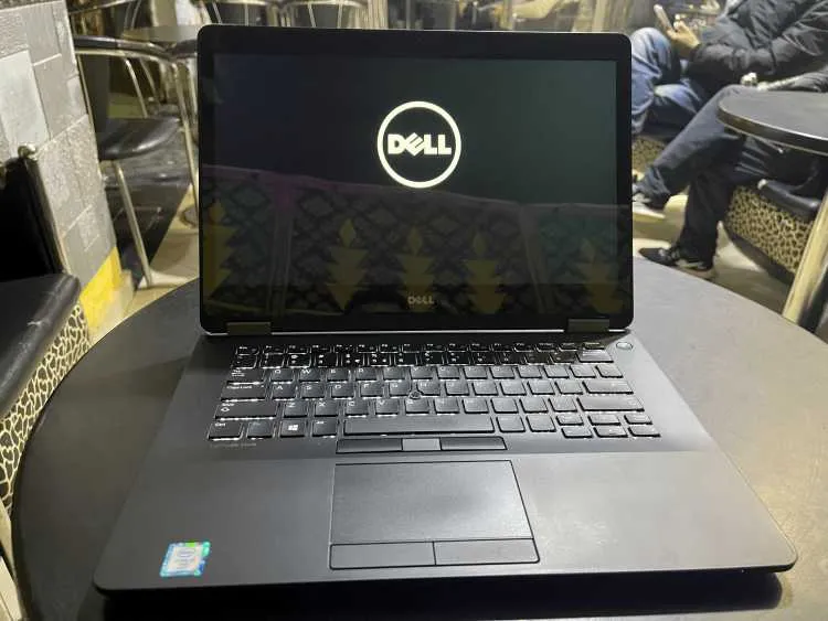 Dell latitude e7470 tactile i7 6eme gen - الرباط