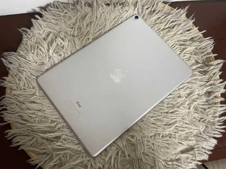 Ipad pro 10.5 (2017) 256 go gsm couleur argent - الرباط (2)