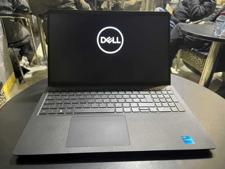 Dell vostro 3520 core i5 gen 11 - الرباط