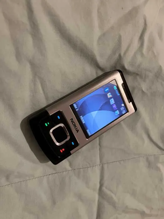 Nokia 6500 - الرباط