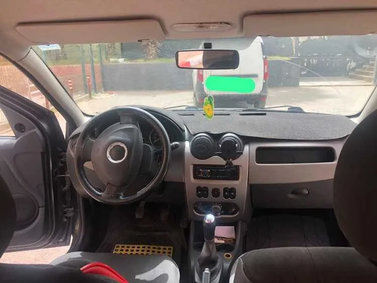 Dacia sandero 2011 - الدار البيضاء (2)