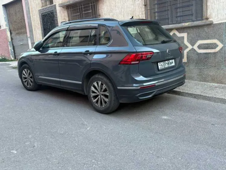 Volkswagen tiguan - أسفي (3)