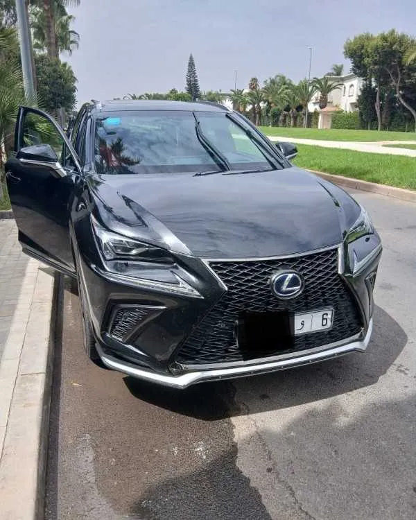 Lexus nx300h hybride automatique 2018 à casablanca - الدار البيضاء