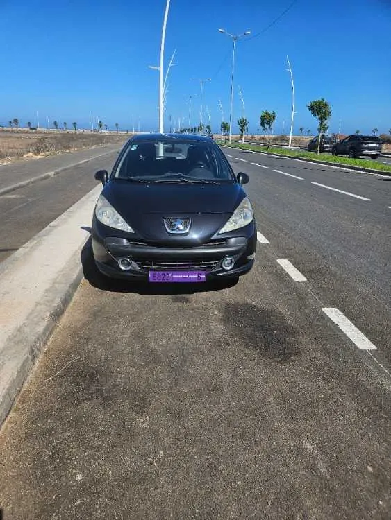 Peugeot 207 - الدار البيضاء (2)
