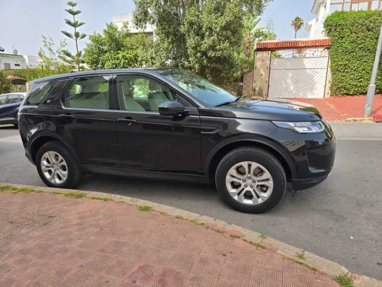 Land rover discovery - الرباط