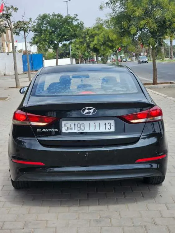 Hyundai elantra 2018 automatique faible consommati - الدار البيضاء