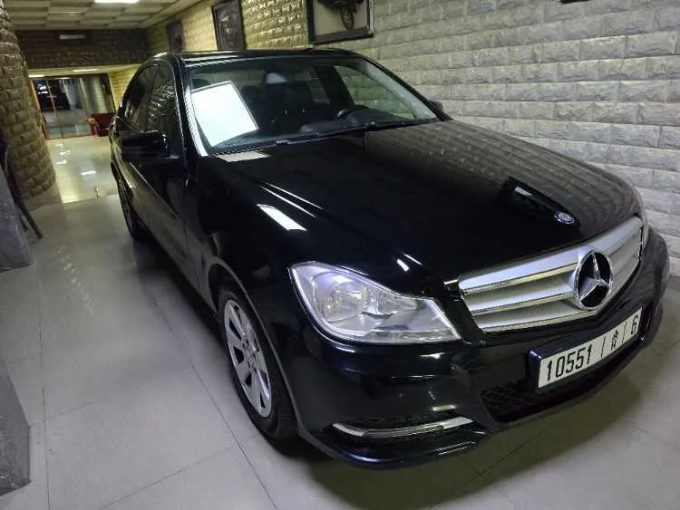 Mercedes c220 - مراكش (2)