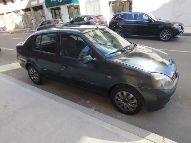 Renault clio diesel 2007 - طنجة (2)