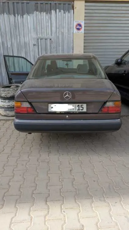 Mercedes 250d - فاس