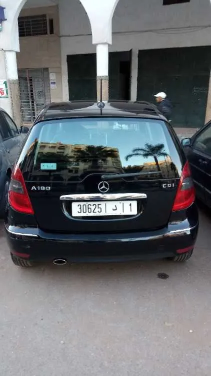 Mercedes classe a 180 - الرباط (2)