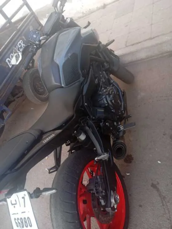 Yamaha mt07 face3 - الدار البيضاء