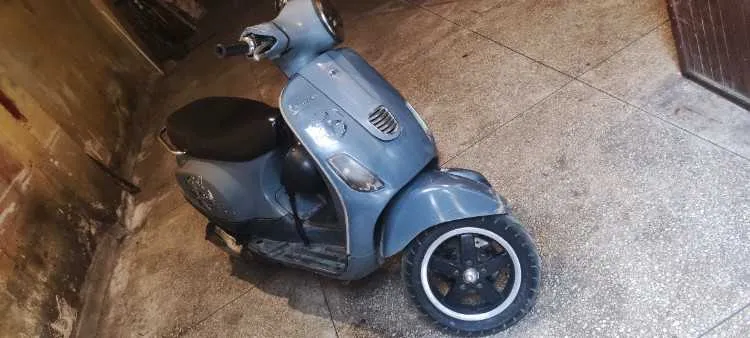 Vespa lx 125 - الدار البيضاء
