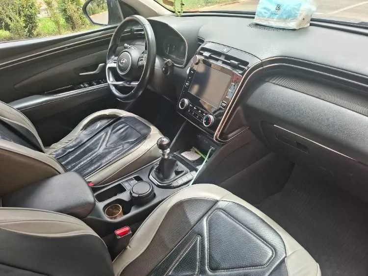 Hyundai voiture a vendre - أزرو