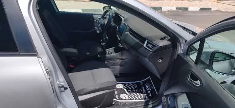 Clio 5 diesel model 2022 - فاس (3)