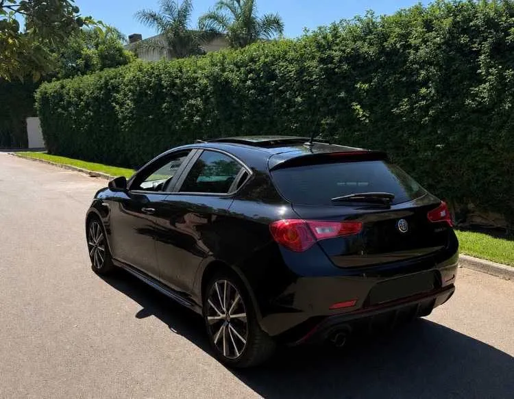 Alfa romeo giulietta sprint 2021 - 45 000 km - الرباط