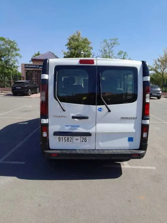 Renault trafic 9 places a vendre - مراكش (2)