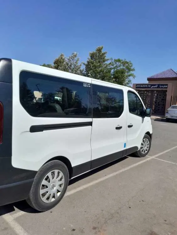 Renault trafic 9 places a vendre - مراكش