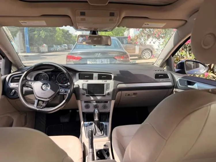 Golf 7  1ère main - الدار البيضاء (2)