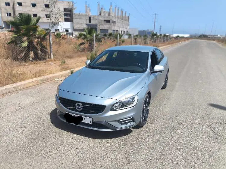 Volvo s60 rdesing état neuf - الرباط (2)