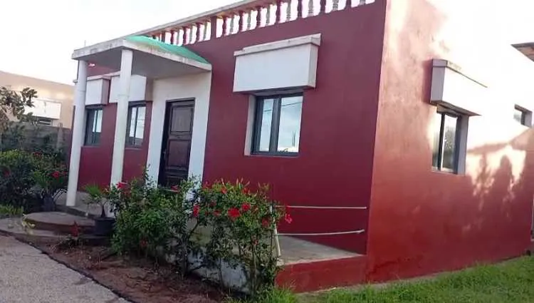Maison avec jardin à vendre - الجديدة