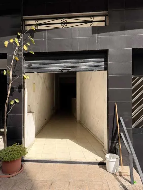 Magasin neuf a roche noir a ne pas raté - الدار البيضاء