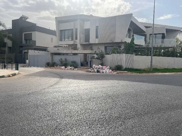 Vente villa neuve 600m2 route immouzer - فاس (2)