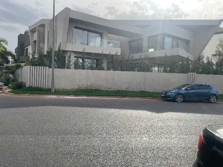 Vente villa neuve 600m2 route immouzer - فاس