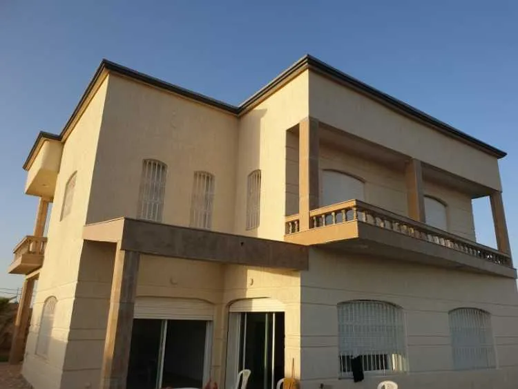 Villa avec piscine sur propriété de 2 hectares – a - فاس (2)