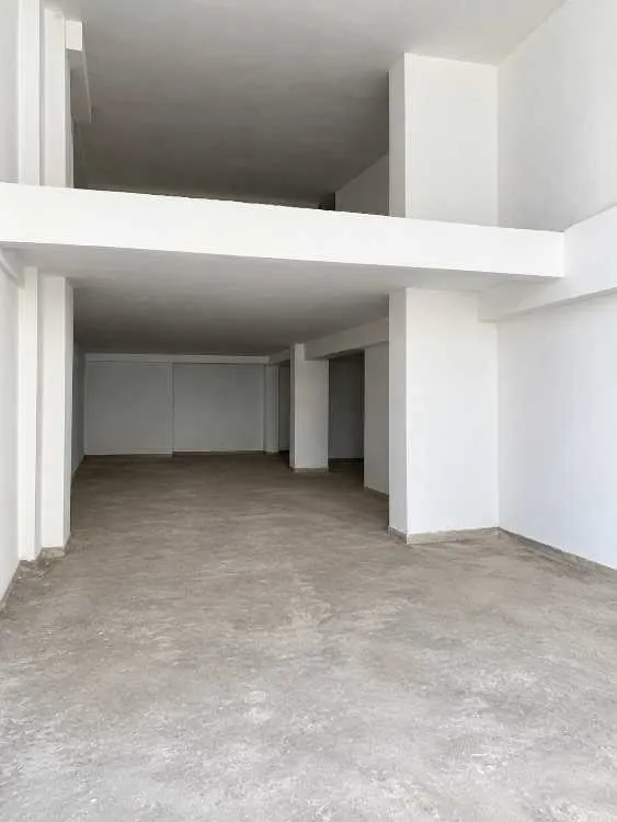 Local commercial à vendre à roches noires - الدار البيضاء (2)