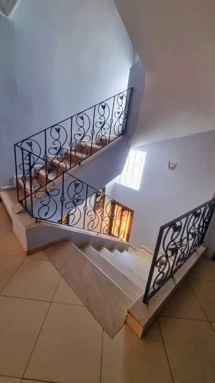 Villa meublé à vendre - الدار البيضاء (2)