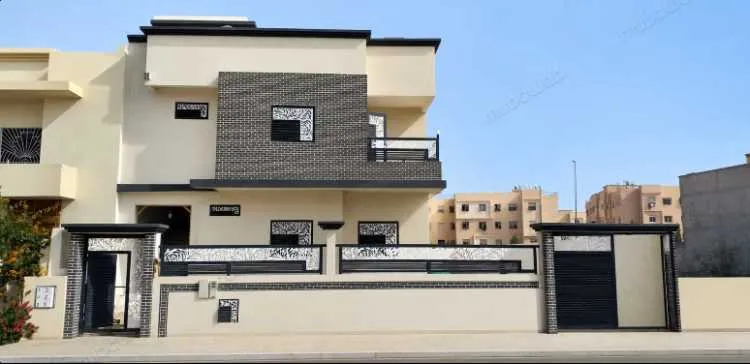 Grande villa 360m² à m'hamid 10 - مراكش