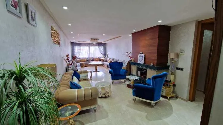 Appartement à quartier ferme bretonne - الدار البيضاء