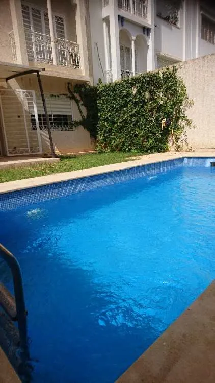 Villa haut standing avec piscine de 3 niveau - مكناس (2)