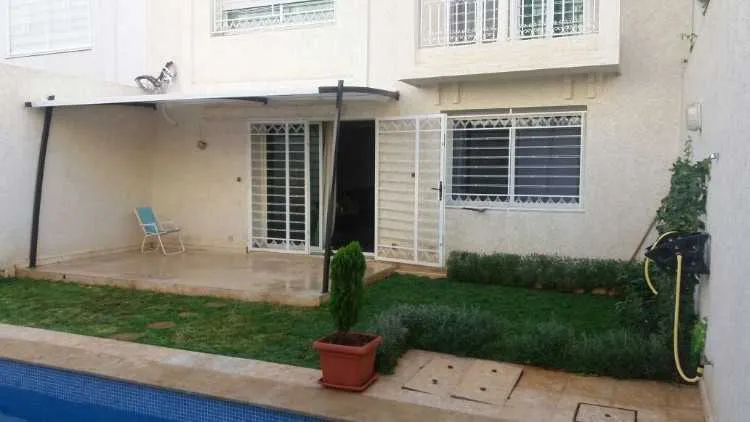 Villa haut standing avec piscine de 3 niveau - مكناس