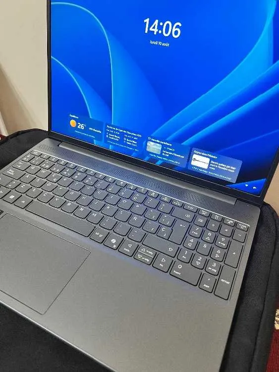 Lenovo ideapad slim 3 15irh10 i5-13420h - الدار البيضاء (2)