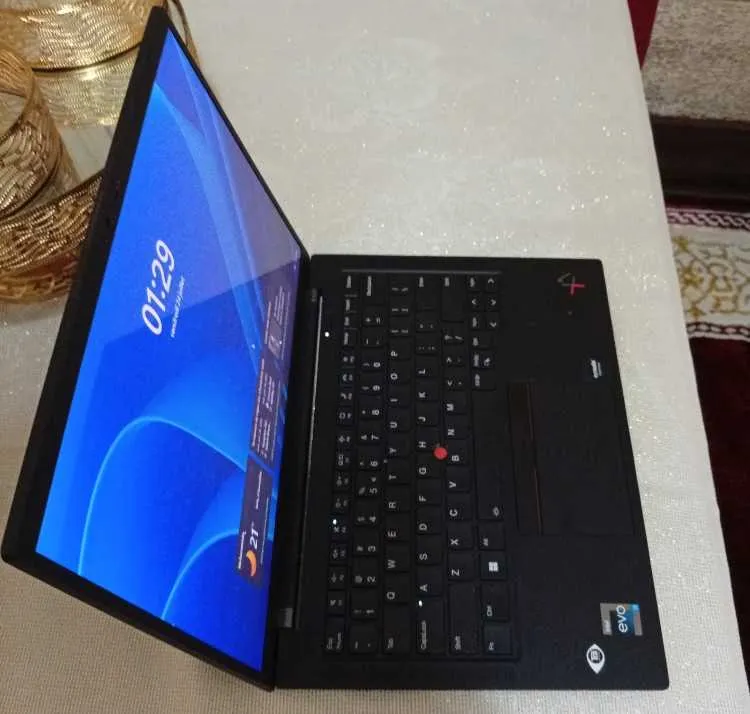 Lenovo thinkpad x1 carbon gen 10 - core i7 - ram 3 - المحمدية (3)