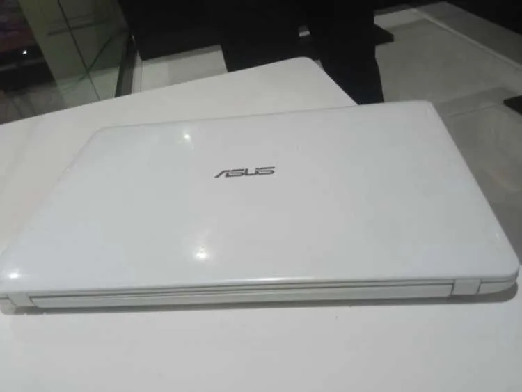 Asus core i5 g7 batterie 3h 8go ram 128go ssd - الدار البيضاء (3)