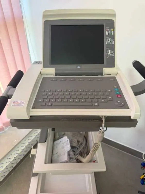 Ecg 12 dérivations avec écran et imprimante intégr - الدار البيضاء