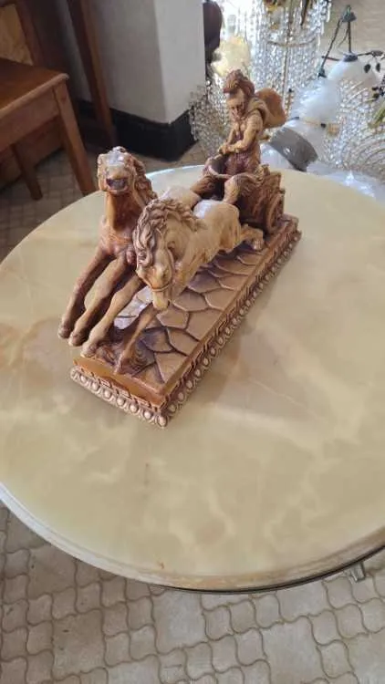 Sculpture décorative artisanale – chevaux & cav - الدار البيضاء (2)