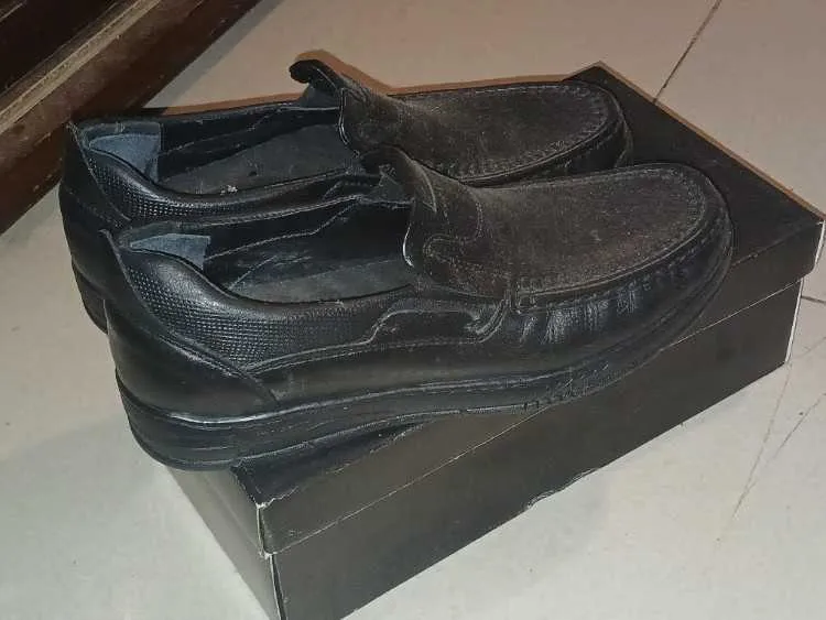 Mocassins en cuir - الدار البيضاء (2)