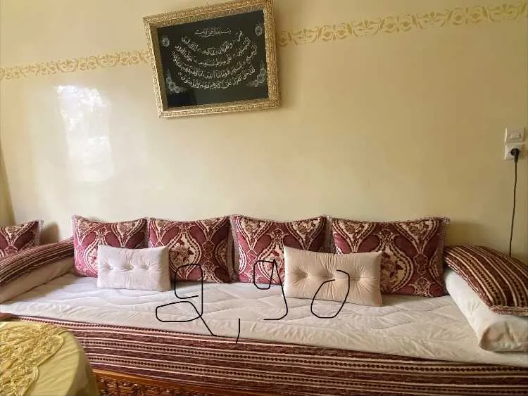 🛋️ salon marocain complet à vendre – très bon éta - الدار البيضاء (3)