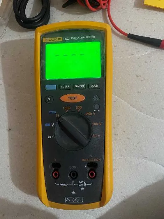 Fluke 1507 – testeur d’isolement professionnel - الخميسات (3)