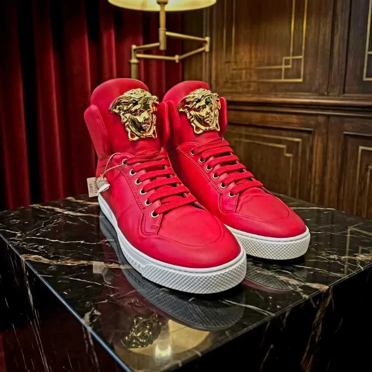 Chaussures montantes de luxe versace. - الدار البيضاء (2)
