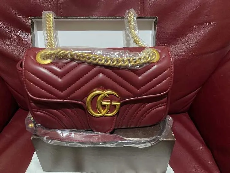 Sac bandoulière femme bordeaux matelassé - حد السوالم