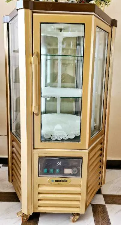 Réfrigérateur vitrine pâtisserie - الرباط